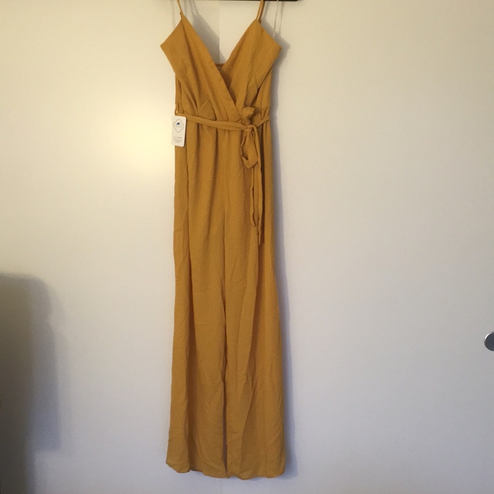 Mustard yellow jumper, new with tags